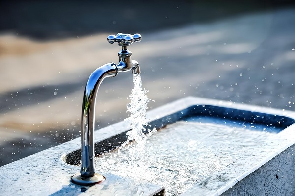 生活飲用水檢測項目有哪些？第三方飲用水檢測機(jī)構(gòu)